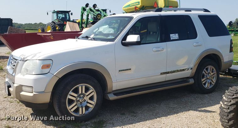 image for item DH2828 2007 Ford Explorer SUV