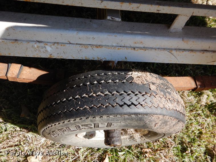 image for item DH3626 1980 Starlite jon boat