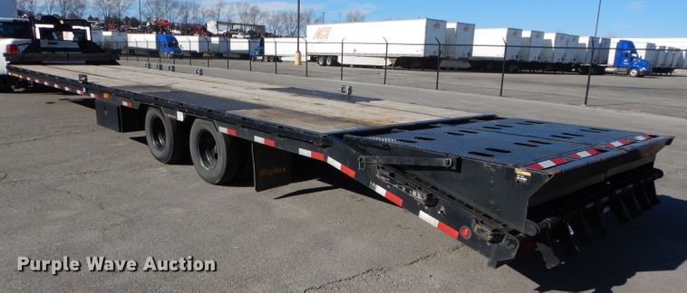 image for item DH4281 2019 Big Tex 25GN-35+5 equipment trailer