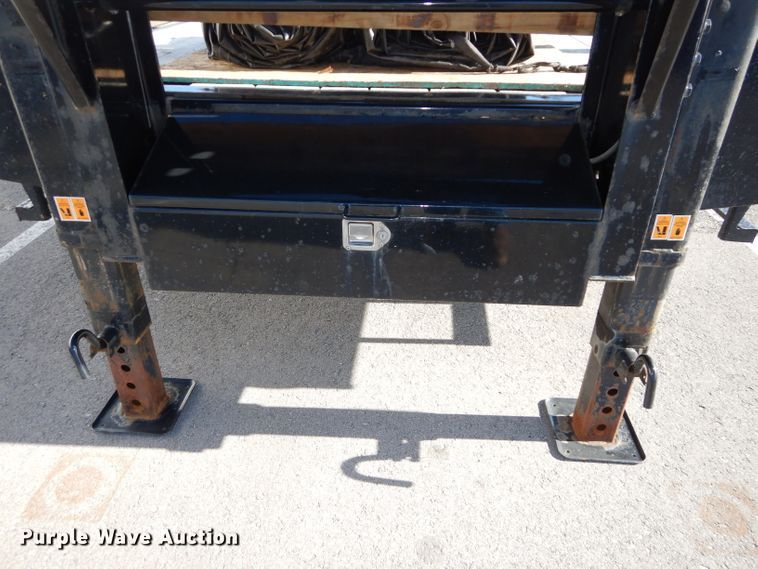 image for item DH4282 2019 Big Tex 25GN-25BK+5MR equipment trailer