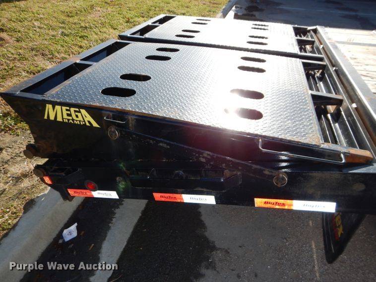 image for item DH4282 2019 Big Tex 25GN-25BK+5MR equipment trailer