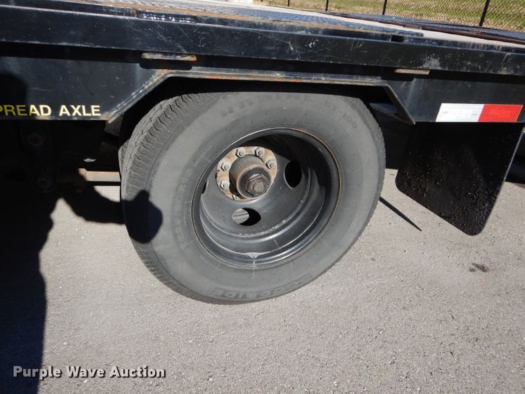 image for item DH4282 2019 Big Tex 25GN-25BK+5MR equipment trailer