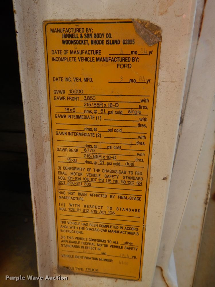 image for item DH4289 1984 Ford Econoline E350 box truck