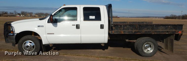 image for item DH4294 2004 Ford F350 Super Duty Crew Cab utility bed pickup truck