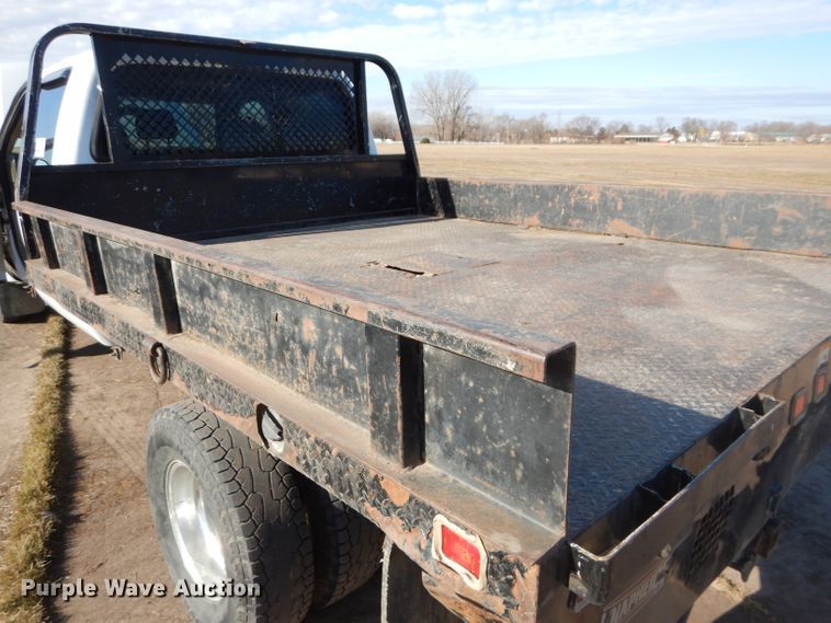 image for item DH4294 2004 Ford F350 Super Duty Crew Cab utility bed pickup truck