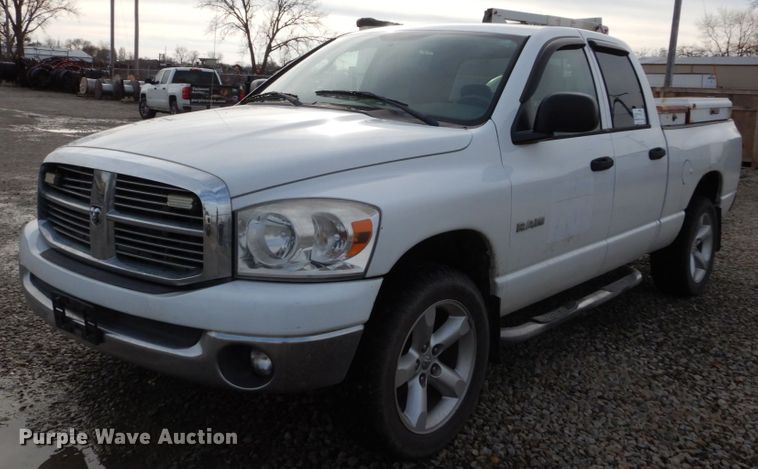 image for item DH5013 2008 Dodge Ram 1500 Quad Cab pickup truck