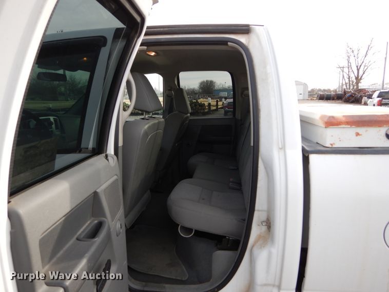 image for item DH5013 2008 Dodge Ram 1500 Quad Cab pickup truck