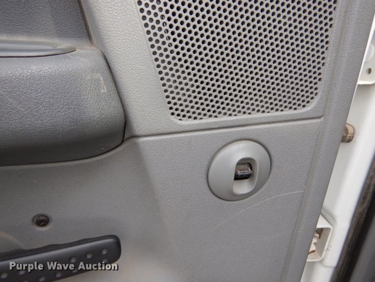 image for item DH5013 2008 Dodge Ram 1500 Quad Cab pickup truck