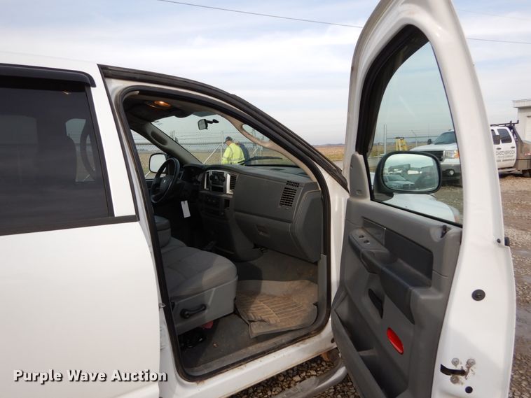 image for item DH5013 2008 Dodge Ram 1500 Quad Cab pickup truck