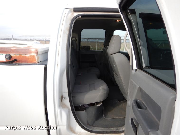 image for item DH5013 2008 Dodge Ram 1500 Quad Cab pickup truck