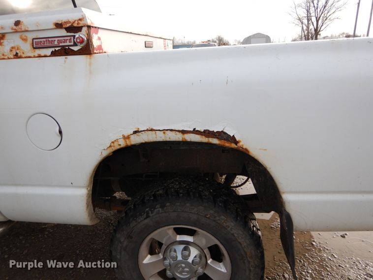 image for item DH5014 2007 Dodge Ram 2500 Quad Cab pickup truck
