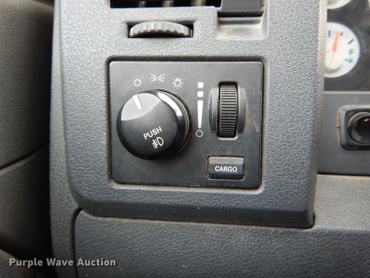 image for item DH5014 2007 Dodge Ram 2500 Quad Cab pickup truck