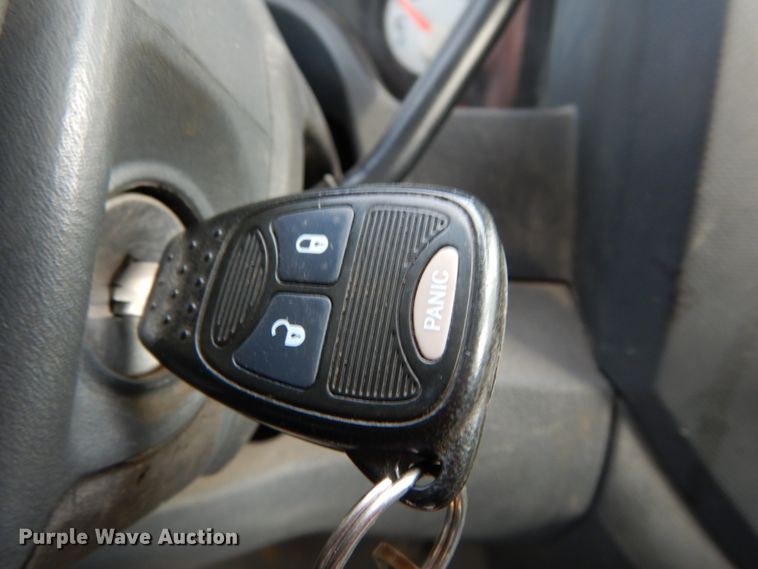 image for item DH5014 2007 Dodge Ram 2500 Quad Cab pickup truck