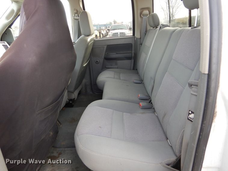 image for item DH5014 2007 Dodge Ram 2500 Quad Cab pickup truck
