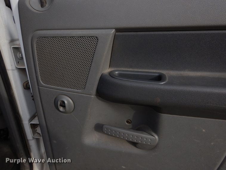 image for item DH5014 2007 Dodge Ram 2500 Quad Cab pickup truck