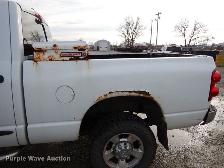 image for item DH5014 2007 Dodge Ram 2500 Quad Cab pickup truck