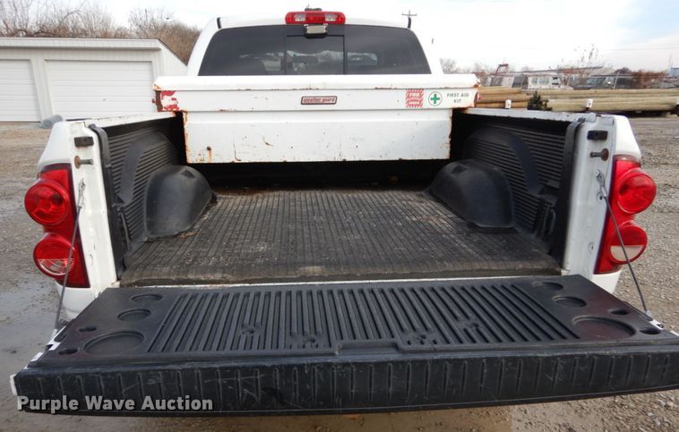 image for item DH5014 2007 Dodge Ram 2500 Quad Cab pickup truck