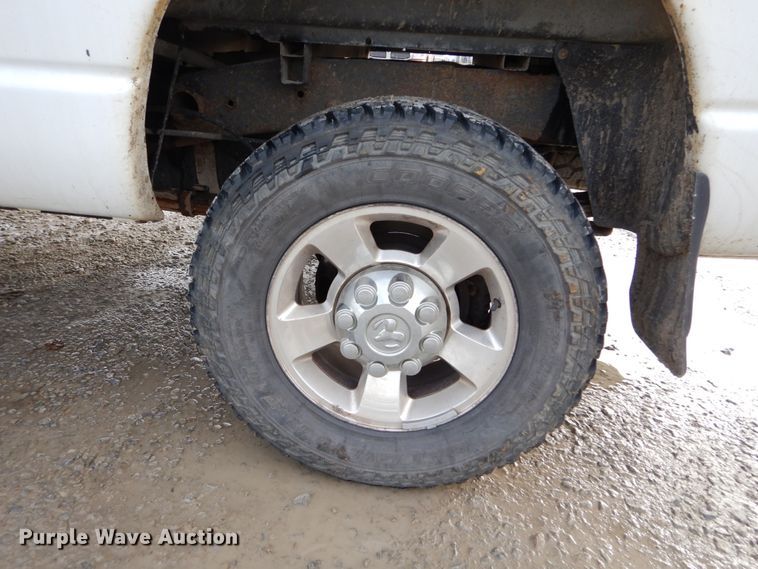 image for item DH5014 2007 Dodge Ram 2500 Quad Cab pickup truck
