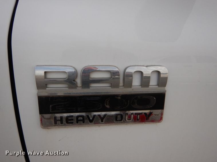 image for item DH5014 2007 Dodge Ram 2500 Quad Cab pickup truck