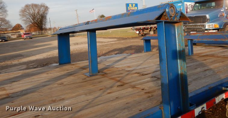 image for item DH5016 2005 Central Equipment flatbed trailer