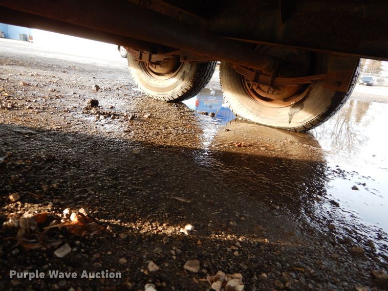 image for item DH5016 2005 Central Equipment flatbed trailer