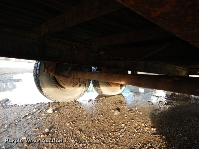 image for item DH5016 2005 Central Equipment flatbed trailer