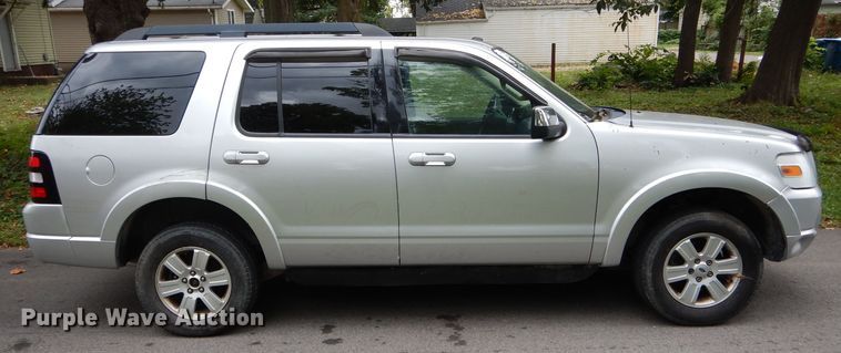 image for item DH6229 2010 Ford Explorer XLT SUV