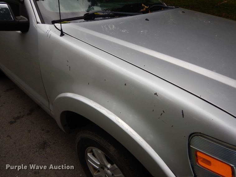 image for item DH6229 2010 Ford Explorer XLT SUV