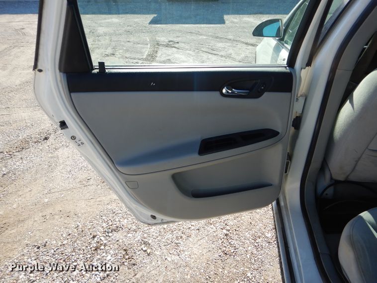 image for item DH6919 2006 Chevrolet Impala LS