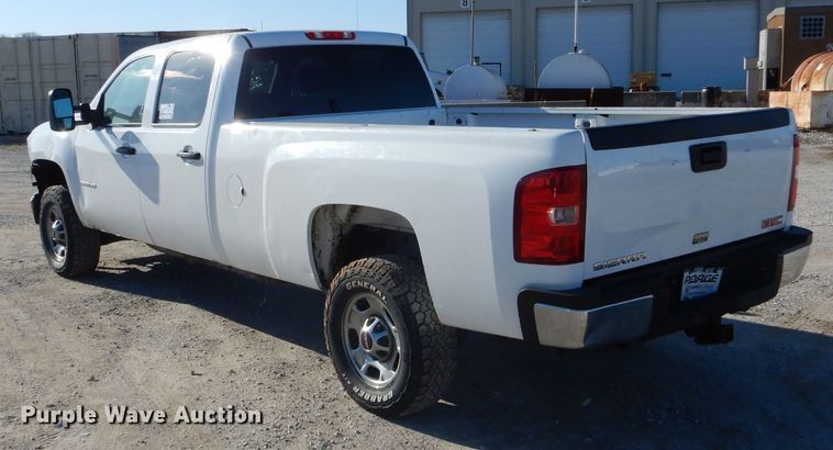 image for item DH6948 2012 GMC Sierra 2500HD Crew Cab pickup truck