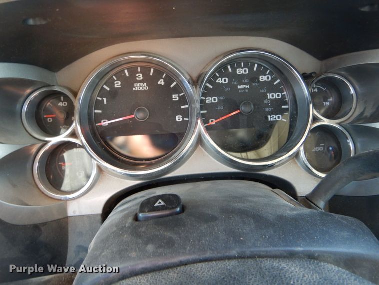 image for item DH6948 2012 GMC Sierra 2500HD Crew Cab pickup truck