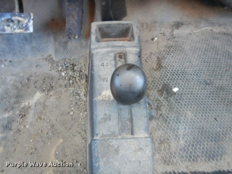 image for item DH6948 2012 GMC Sierra 2500HD Crew Cab pickup truck