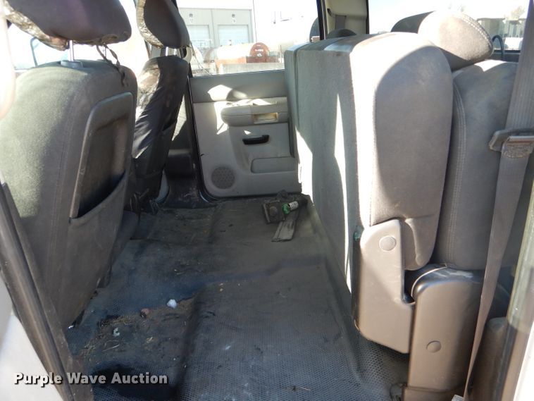 image for item DH6948 2012 GMC Sierra 2500HD Crew Cab pickup truck