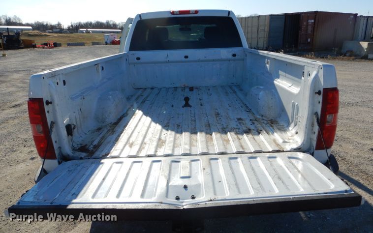 image for item DH6948 2012 GMC Sierra 2500HD Crew Cab pickup truck