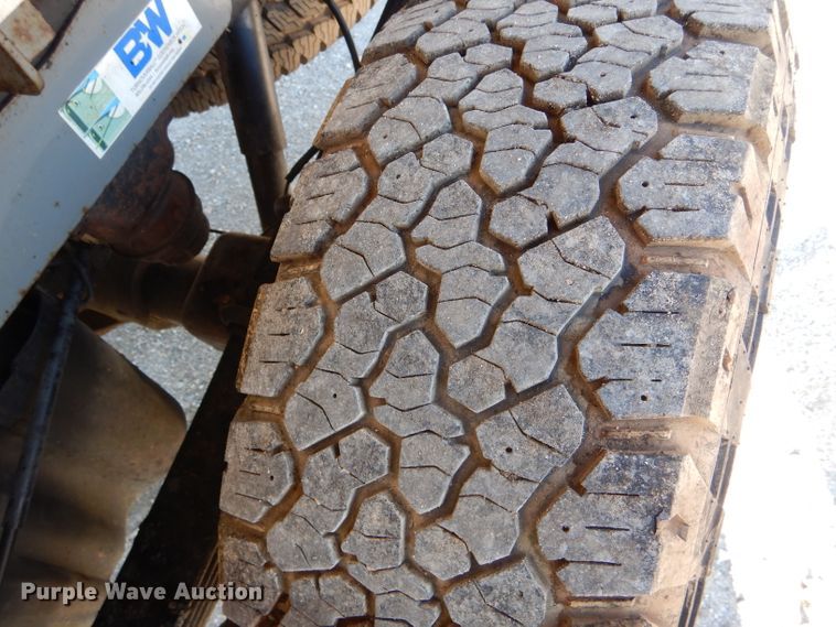 image for item DH6948 2012 GMC Sierra 2500HD Crew Cab pickup truck