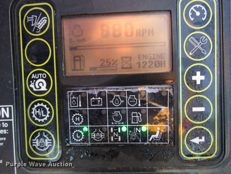 image for item DH8294 2011 Vermeer RTX750 vibratory cable plow