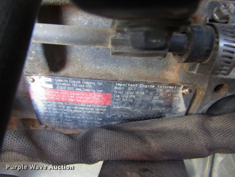 image for item DH8294 2011 Vermeer RTX750 vibratory cable plow