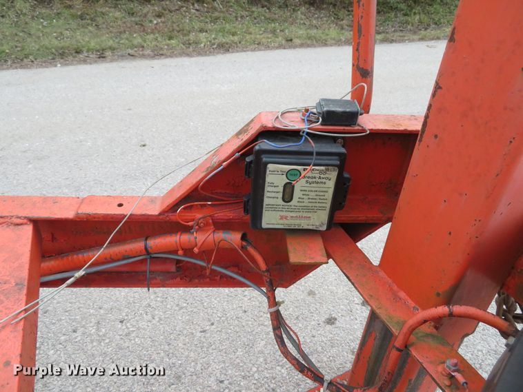 image for item DI2004 2000 Cronkhite 3400EWA tilt deck equipment trailer