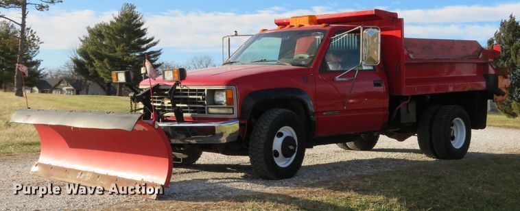 image for item DI2009 1993 Chevrolet Cheyenne 3500 dump bed pickup truck