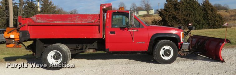 image for item DI2009 1993 Chevrolet Cheyenne 3500 dump bed pickup truck