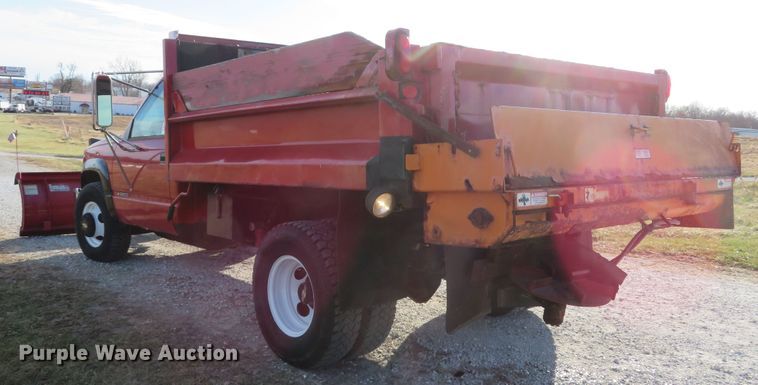 image for item DI2009 1993 Chevrolet Cheyenne 3500 dump bed pickup truck