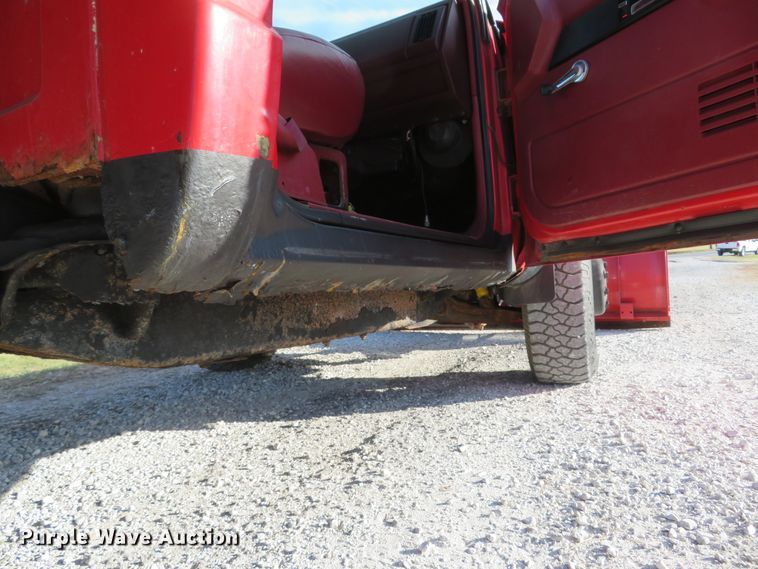 image for item DI2009 1993 Chevrolet Cheyenne 3500 dump bed pickup truck