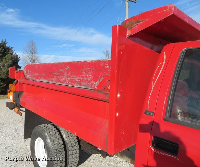 image for item DI2009 1993 Chevrolet Cheyenne 3500 dump bed pickup truck