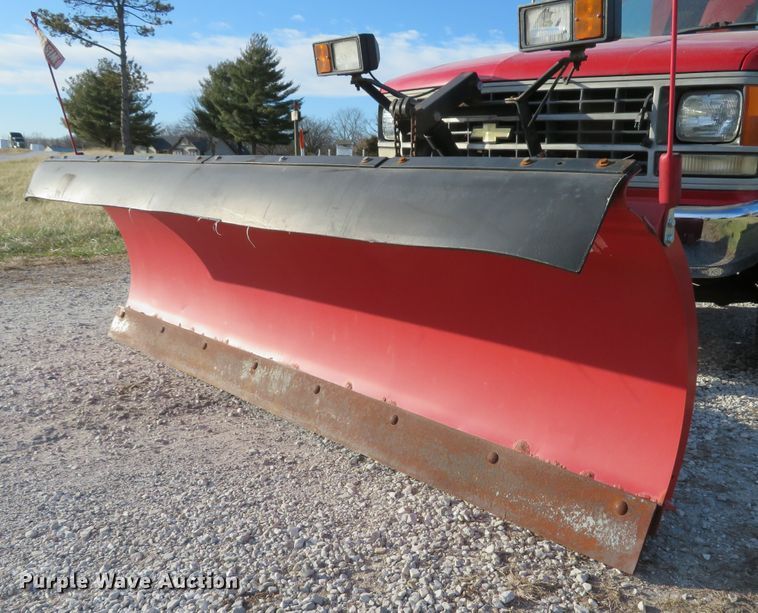 image for item DI2009 1993 Chevrolet Cheyenne 3500 dump bed pickup truck