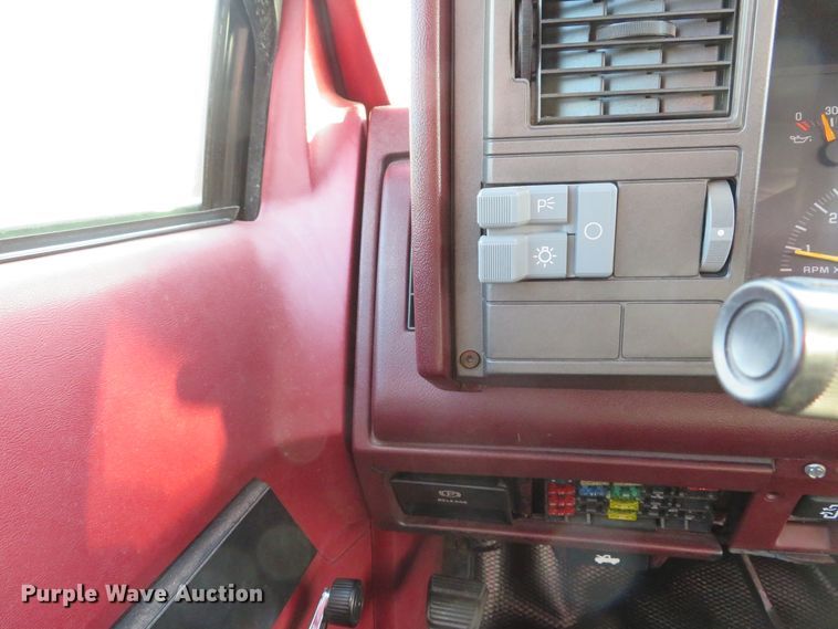 image for item DI2009 1993 Chevrolet Cheyenne 3500 dump bed pickup truck