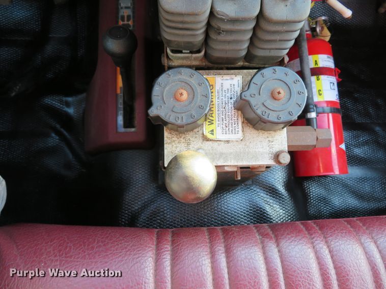 image for item DI2009 1993 Chevrolet Cheyenne 3500 dump bed pickup truck