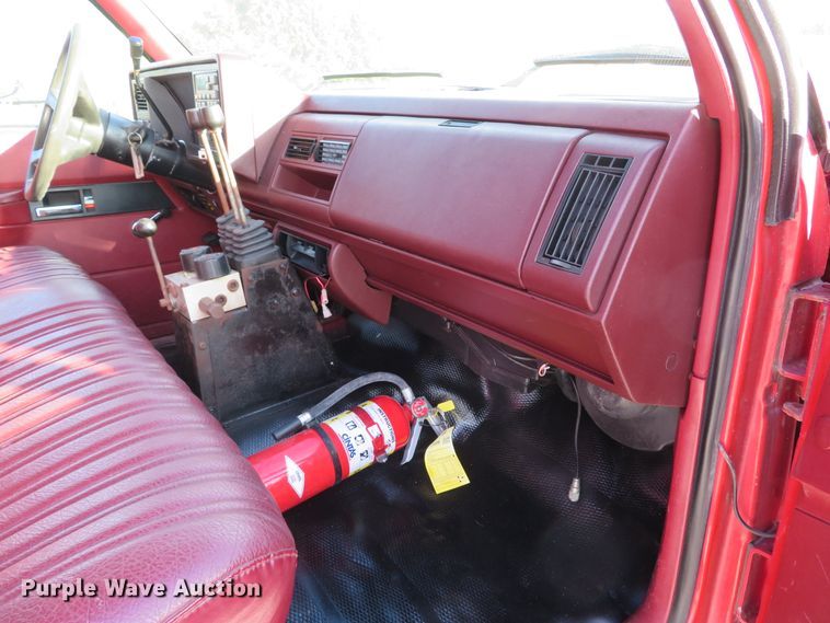 image for item DI2009 1993 Chevrolet Cheyenne 3500 dump bed pickup truck