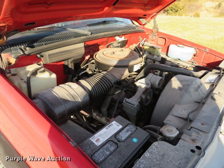 image for item DI2009 1993 Chevrolet Cheyenne 3500 dump bed pickup truck