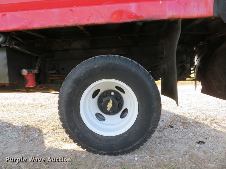 image for item DI2009 1993 Chevrolet Cheyenne 3500 dump bed pickup truck