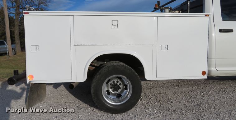 image for item DI2010 2014 Dodge Ram 3500HD Crew Cab utility bed pickup truck